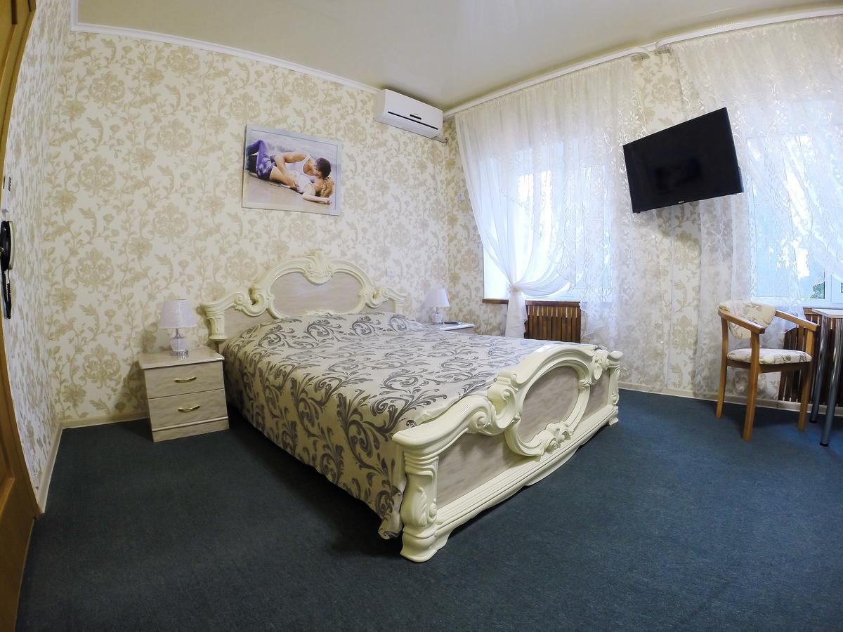 Hotel Santa Maria Mariupolʼ Eksteriør billede